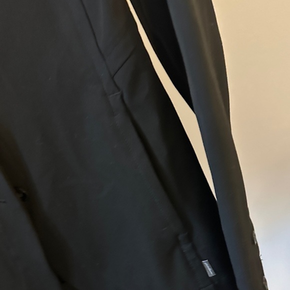 Eddie Bauer Women's Classic Black Blazer - Picture 9 of 9